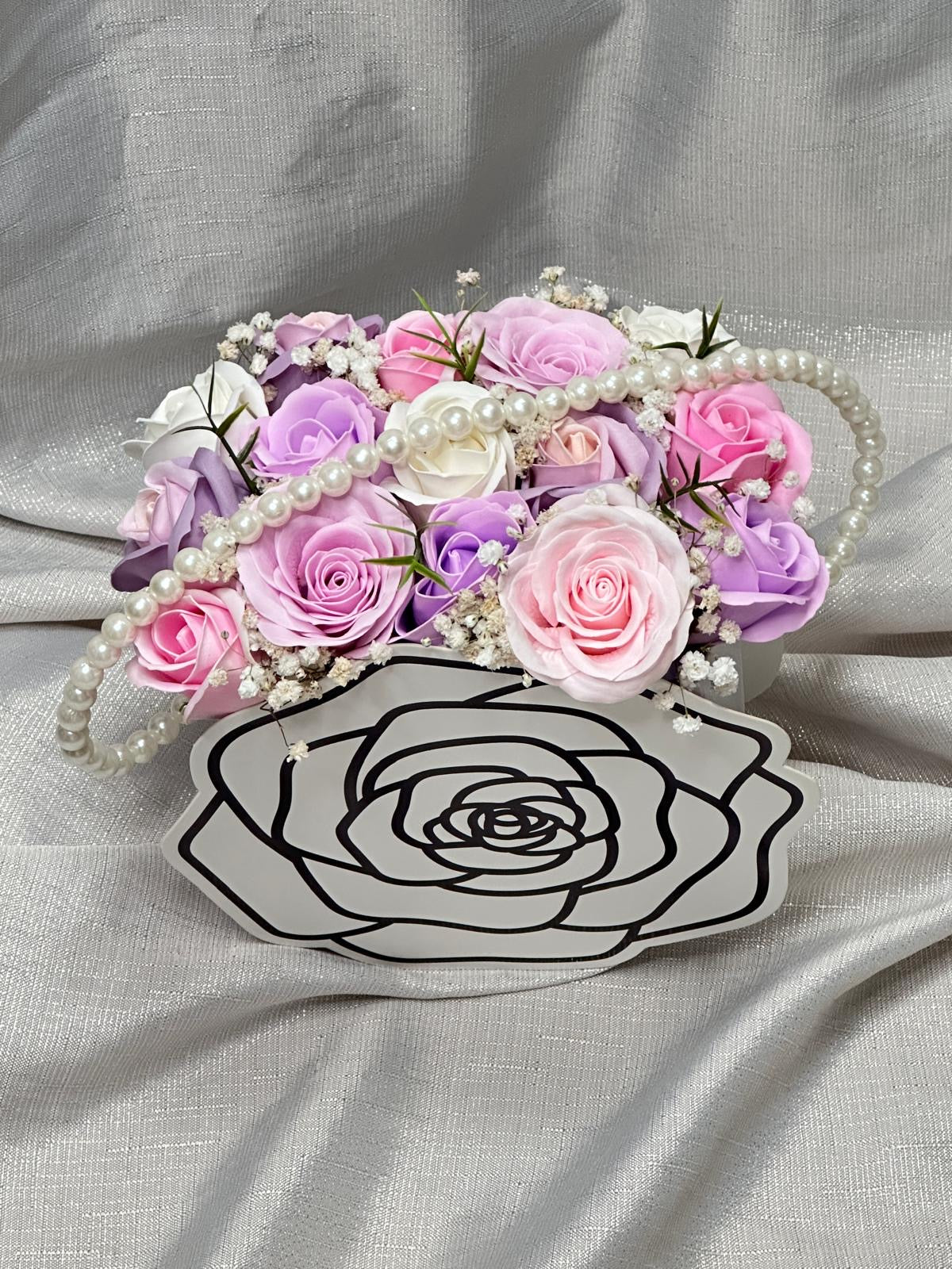 Täschchen (Rose) mit Seifenrosen