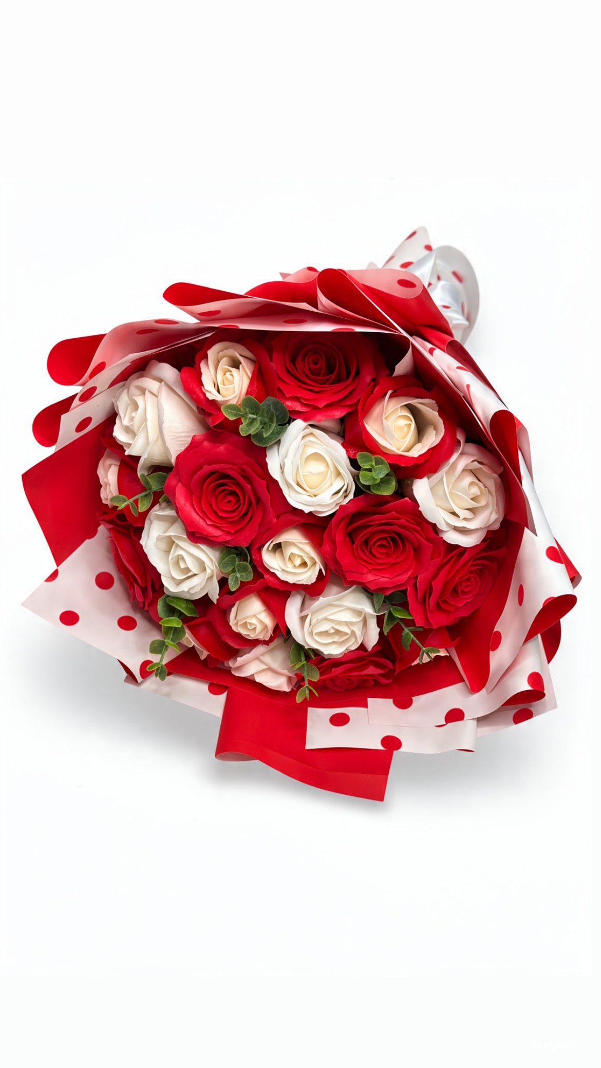 Rosenstrauß „Classic Dots” aus Seifenrosen in Rot & Weiß für die Vase