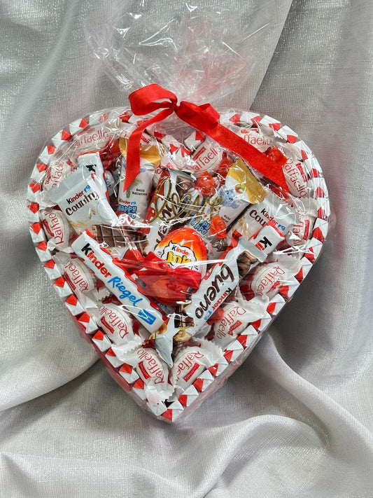 Kinder Schokoladen Herz Torte und Raffaello